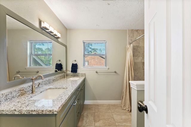 9 Lilium Court, The Woodlands, TX 77380