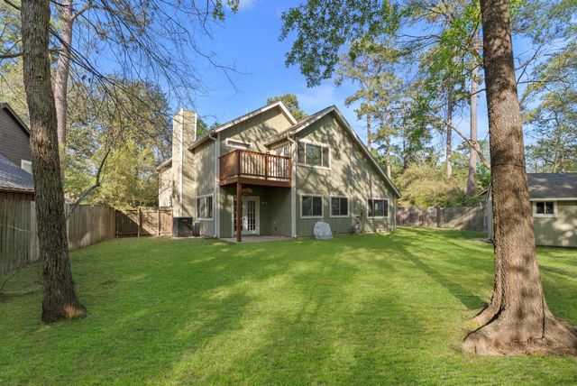 9 Lilium Court, The Woodlands, TX 77380