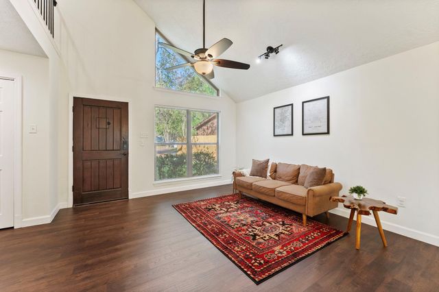 9 Lilium Court, The Woodlands, TX 77380