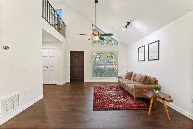 9 Lilium Court, The Woodlands, TX 77380