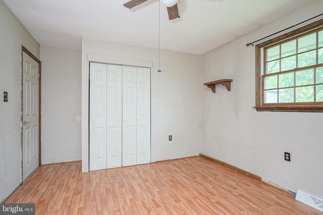 19 W CENTRAL AVE, Hammonton, NJ 08037