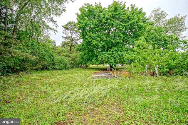 19 W CENTRAL AVE, Hammonton, NJ 08037