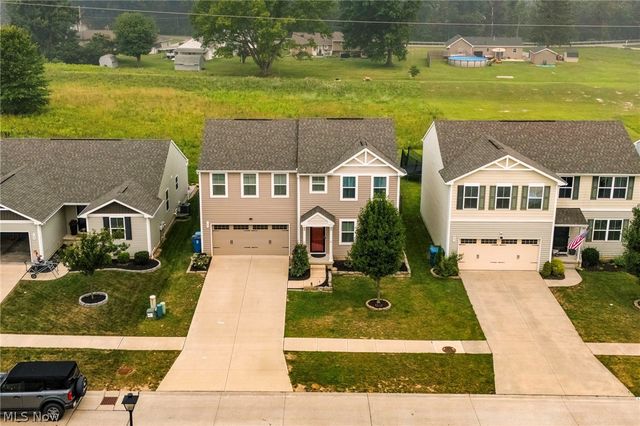 147 Springvale Drive, Amherst, OH 44001
