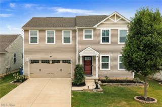 147 Springvale Drive, Amherst, OH 44001