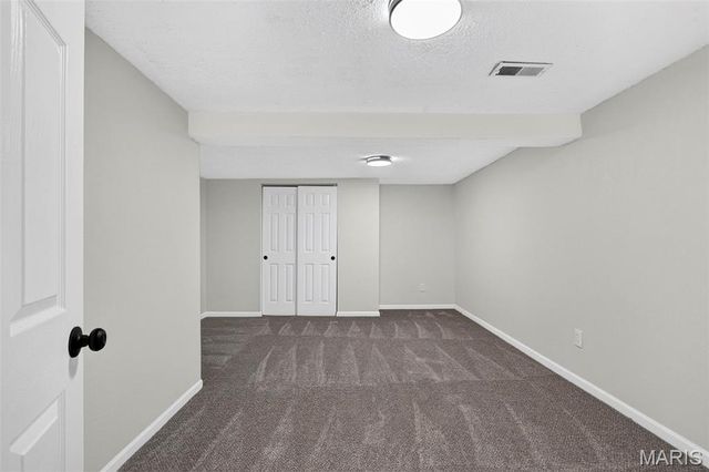 2075 Barcelona Drive, Florissant, MO 63033