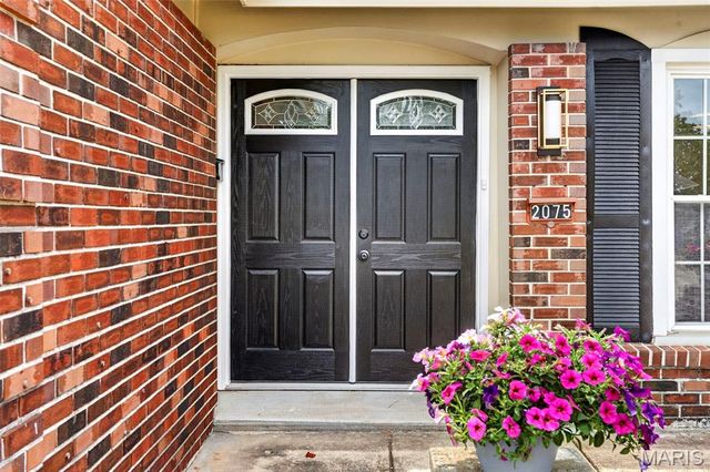 2075 Barcelona Drive, Florissant, MO 63033