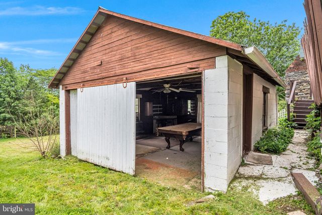 151 PARK ST, Bendersville, PA 17306