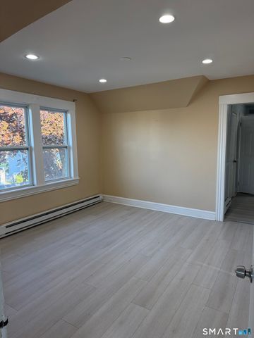 220 Alpine Street 222 3rd floor, Bridgeport, CT 06610