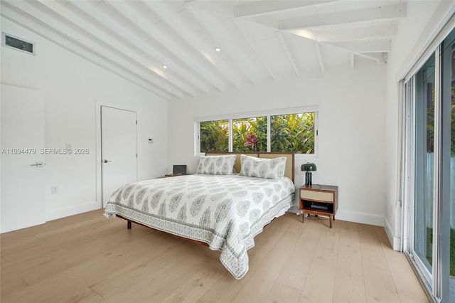 12478 N Bayshore Dr, North Miami, FL 33181