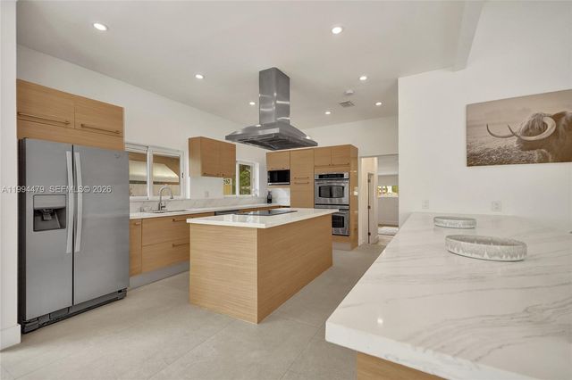 12478 N Bayshore Dr, North Miami, FL 33181