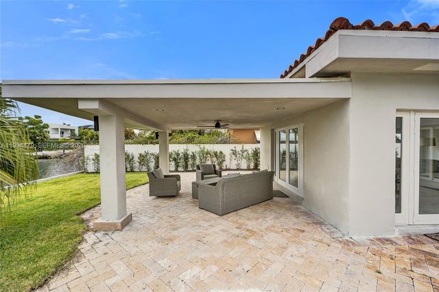 12478 N Bayshore Dr, North Miami, FL 33181