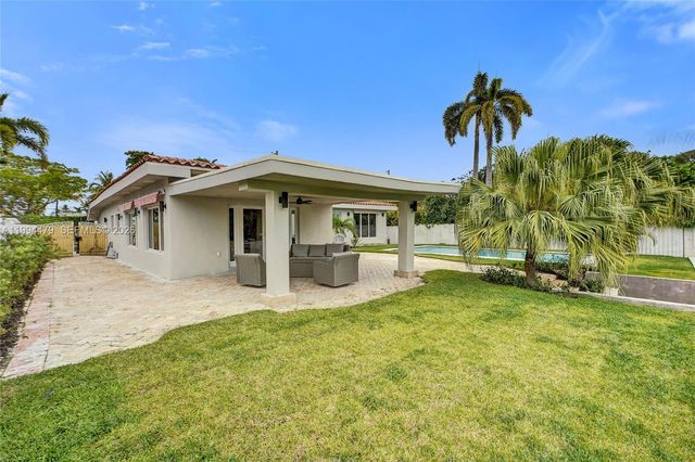 12478 N Bayshore Dr, North Miami, FL 33181