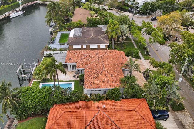 12478 N Bayshore Dr, North Miami, FL 33181