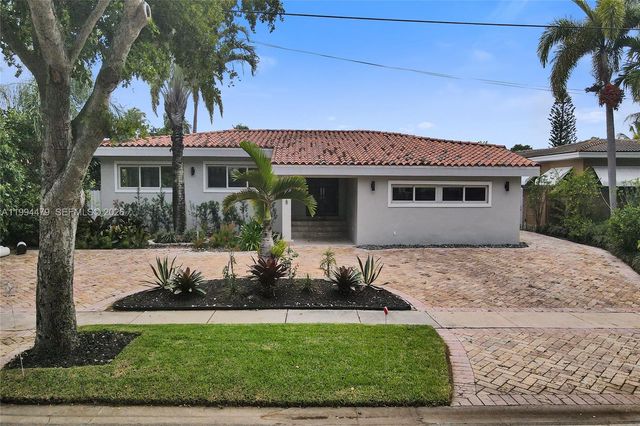 12478 N Bayshore Dr, North Miami, FL 33181