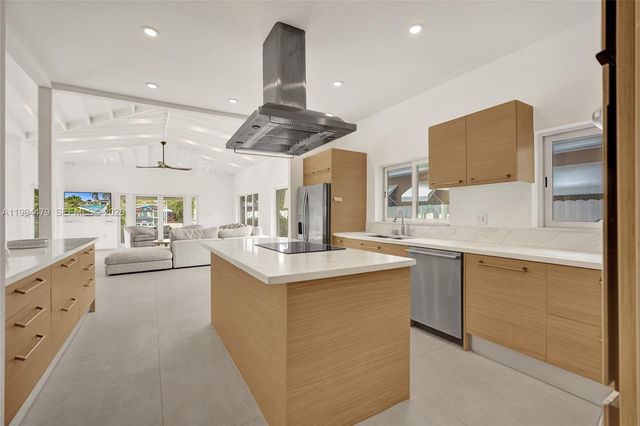 12478 N Bayshore Dr, North Miami, FL 33181