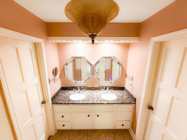 10723 Elmdale Drive, Houston, TX 77070