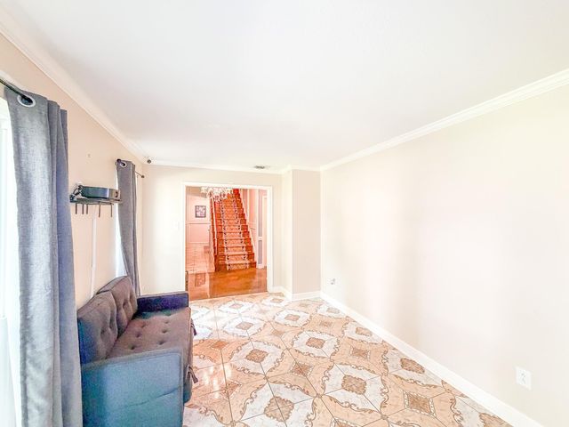 10723 Elmdale Drive, Houston, TX 77070