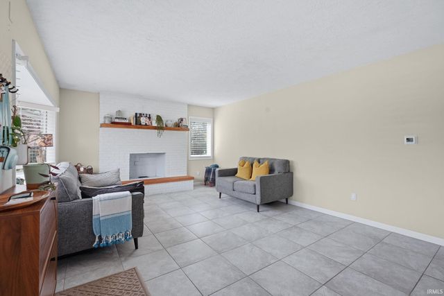 6290 W State Road 45, Bloomington, IN 47403