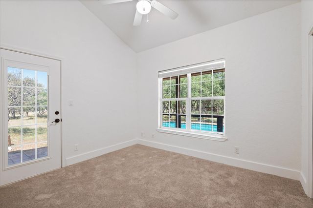 2471 Oak Run DR, Wimberley, TX 78676