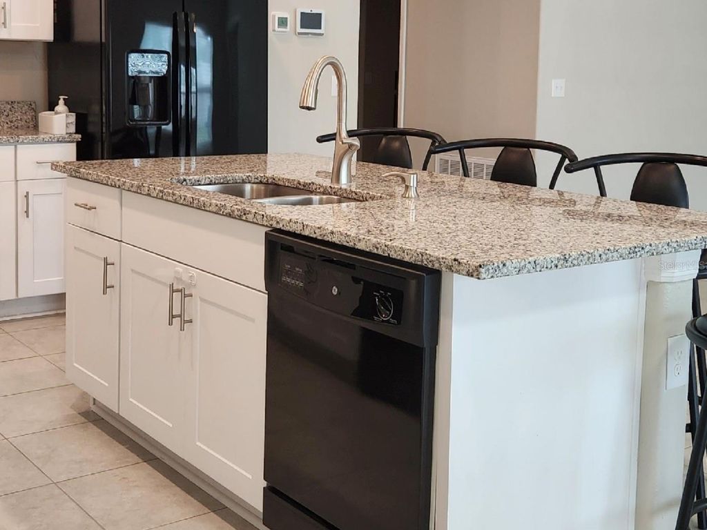 Image 13 of property listing at 11210 SAGE CANYON DRIVE, Riverview, FL 33578