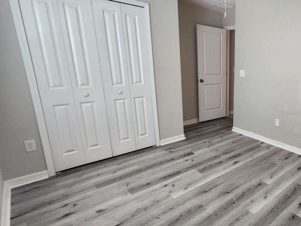 Image 24 of property listing at 11210 SAGE CANYON DRIVE, Riverview, FL 33578