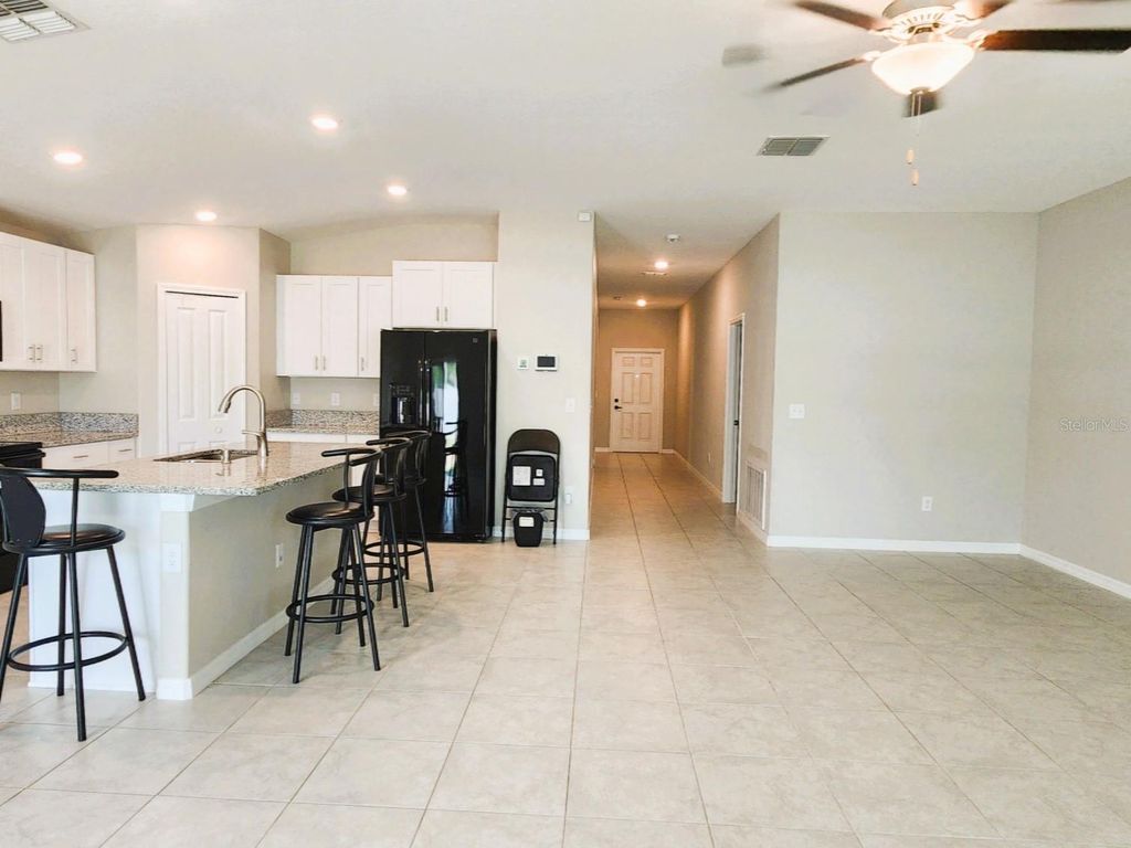 Image 7 of property listing at 11210 SAGE CANYON DRIVE, Riverview, FL 33578