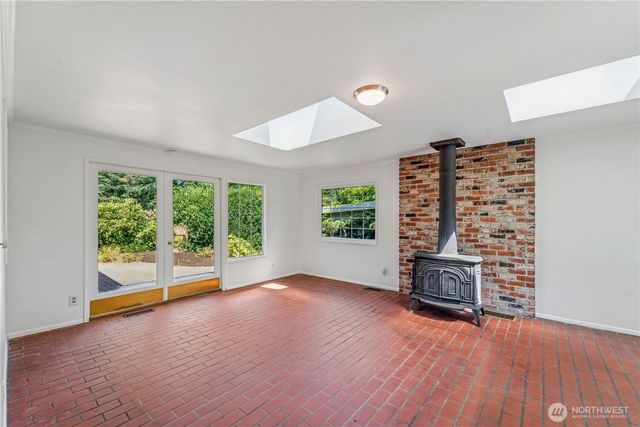 804 84th Avenue NE, Medina, WA 98039