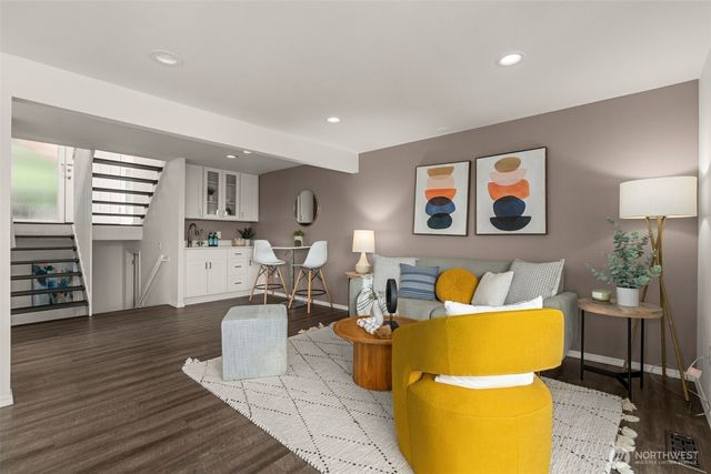 216 167th Place NE, Bellevue, WA 98008