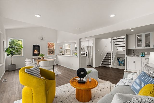 216 167th Place NE, Bellevue, WA 98008