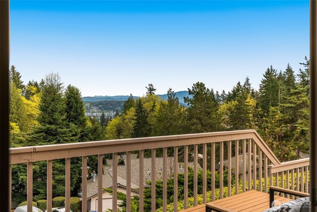 216 167th Place NE, Bellevue, WA 98008