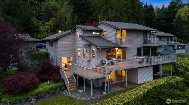 216 167th Place NE, Bellevue, WA 98008