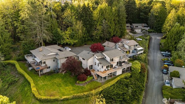 216 167th Place NE, Bellevue, WA 98008
