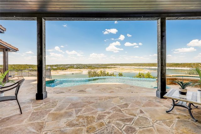 1208 Watercliffe DR, Lago Vista, TX 78645