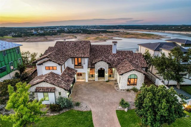 1208 Watercliffe DR, Lago Vista, TX 78645