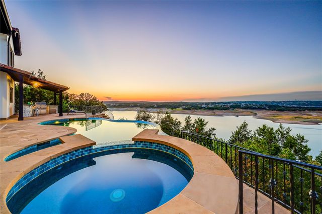 1208 Watercliffe DR, Lago Vista, TX 78645