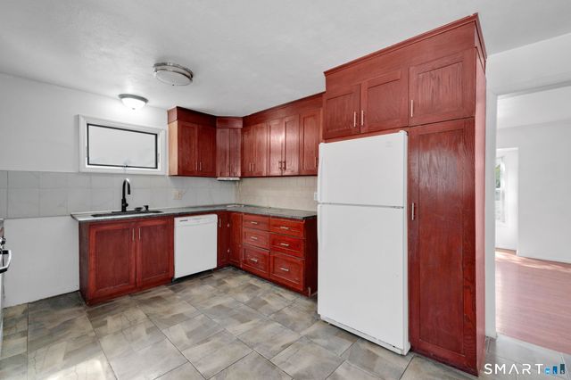 178 Kelly Road, South Windsor, CT 06074