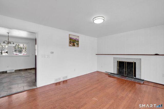 178 Kelly Road, South Windsor, CT 06074