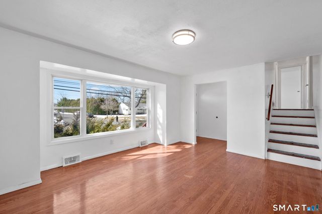 178 Kelly Road, South Windsor, CT 06074