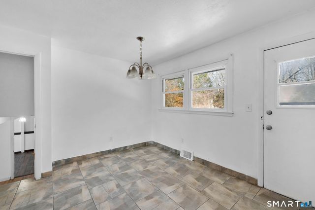 178 Kelly Road, South Windsor, CT 06074