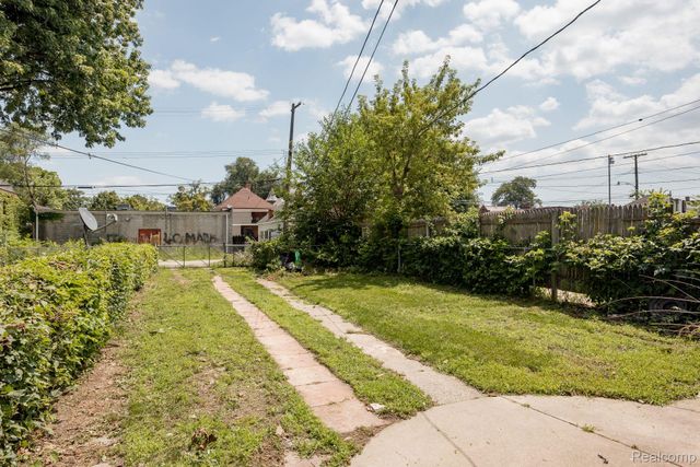 1124 McKinstry Street, Detroit, MI 48209