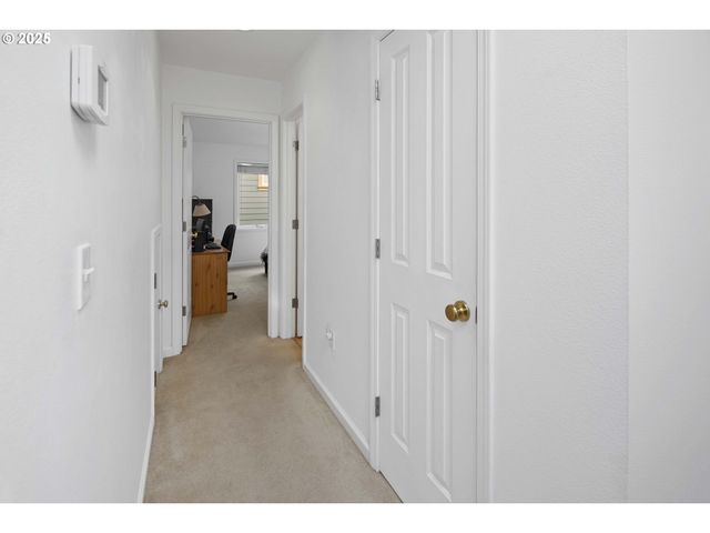 265 23RD St, Astoria, OR 97103