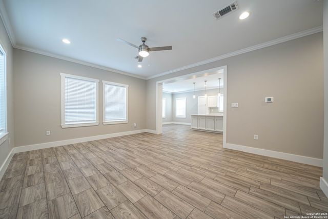 1418 Burleson, San Antonio, TX 78202