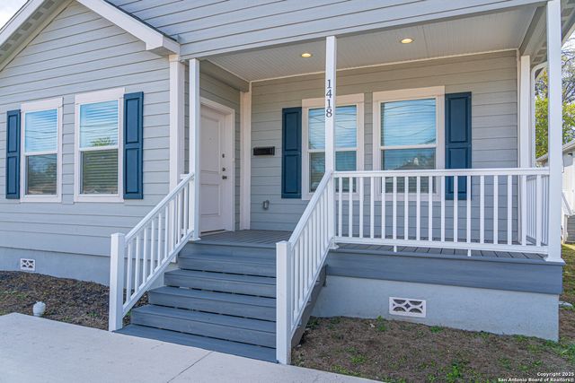 1418 Burleson, San Antonio, TX 78202