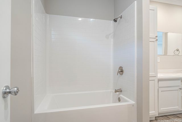 1418 Burleson, San Antonio, TX 78202