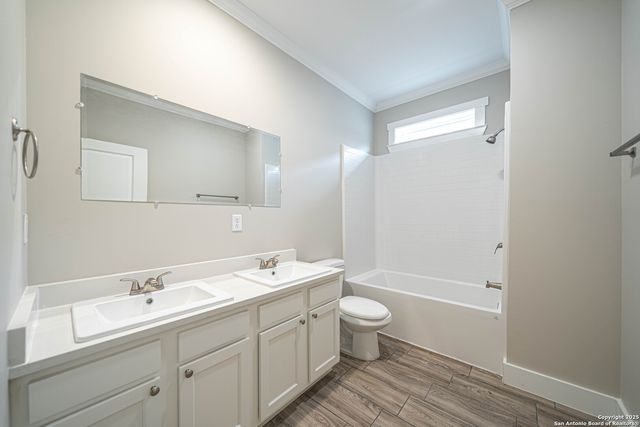 1418 Burleson, San Antonio, TX 78202