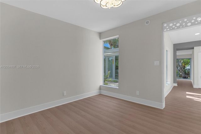 5801 NW 20th St, Margate, FL 33063
