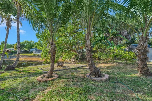 5801 NW 20th St, Margate, FL 33063