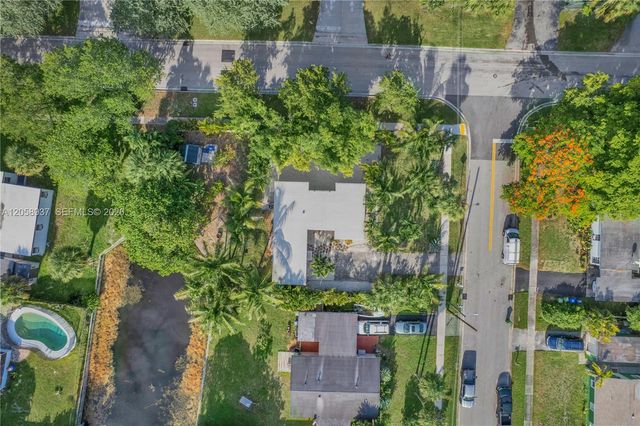 5801 NW 20th St, Margate, FL 33063