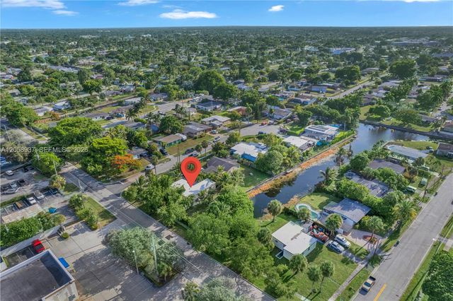 5801 NW 20th St, Margate, FL 33063