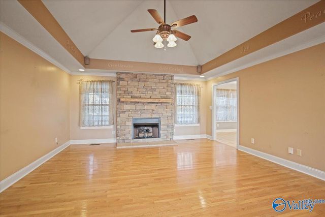 104 Peach Grove Lane, Meridianville, AL 35759